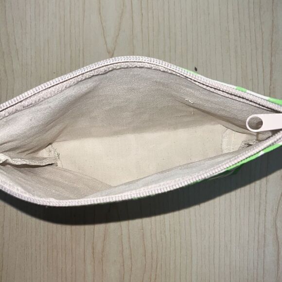 Free People FP Favorites Summer-Ready Beauty Bag - Picture 5 of 5